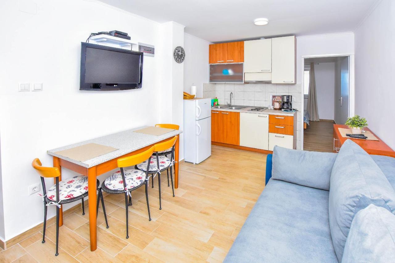 Apartments Mijo Муртер Екстер'єр фото